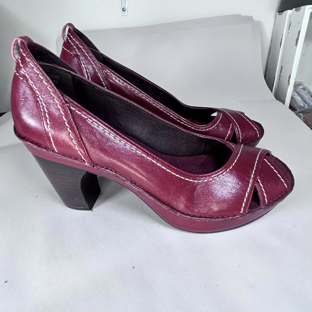 Indigo Clarks Open toe Red leather platform heels Women's size 7 - Picture 3 of 8
